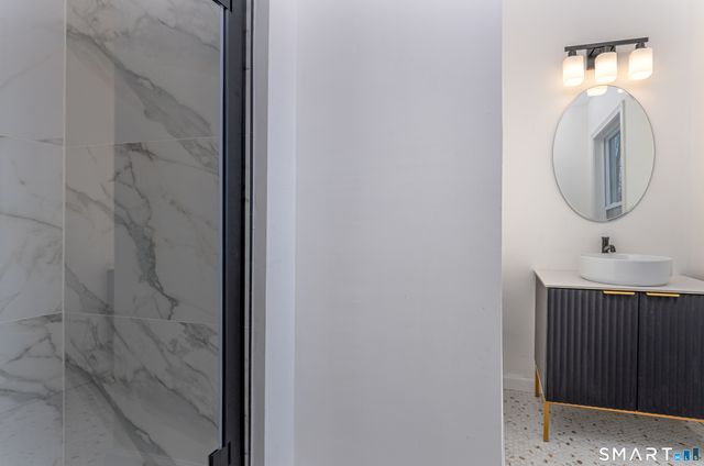 8 Howard Avenue, Meriden, CT 06450