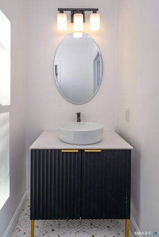 8 Howard Avenue, Meriden, CT 06450