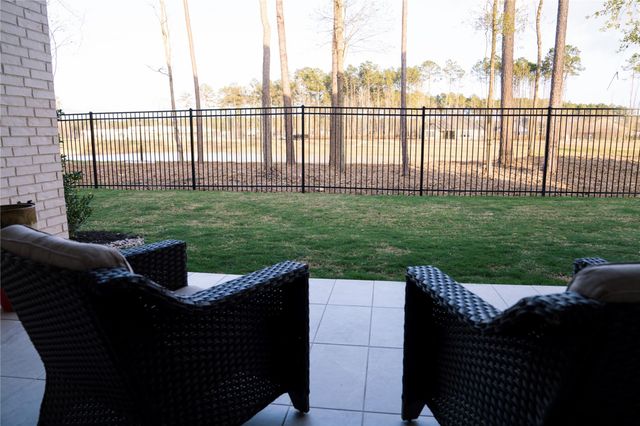 21931 Gateway Arch Drive, Porter, TX 77365