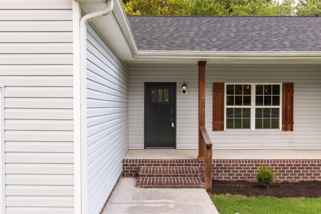 424 Cannon Way, Woodbury, TN 37190