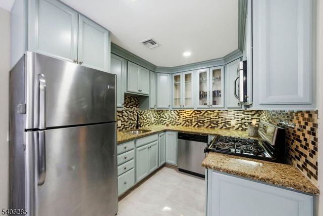 632 Parkview Ave, North Plainfield Boro, NJ 07063