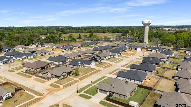 814 Charlie, Whitehouse, TX 75791