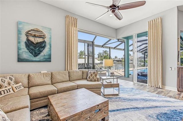 150 Peach CT, Marco Island, FL 34145