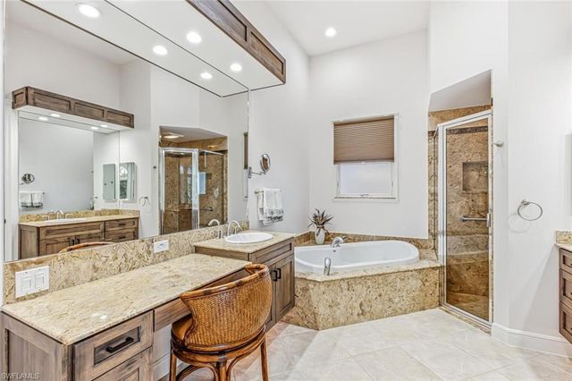150 Peach CT, Marco Island, FL 34145