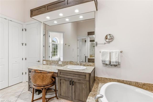 150 Peach CT, Marco Island, FL 34145