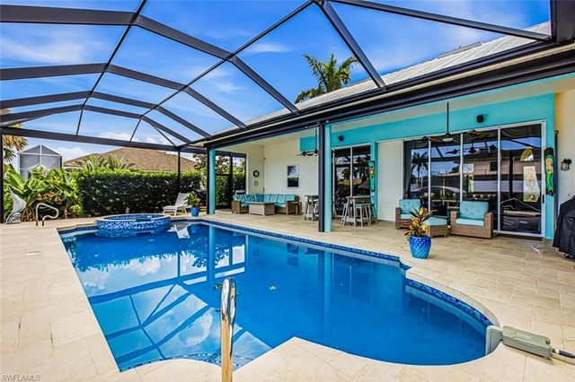 150 Peach CT, Marco Island, FL 34145