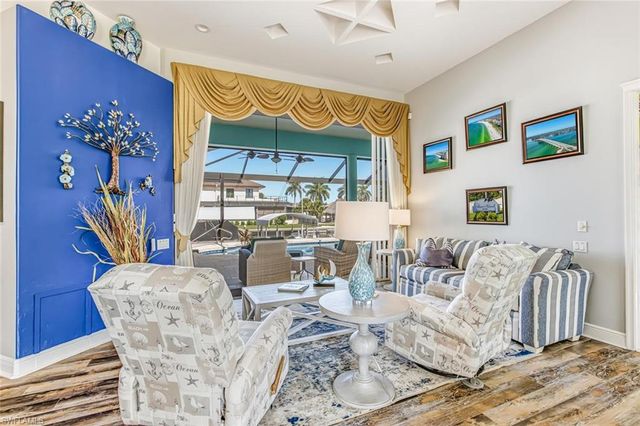150 Peach CT, Marco Island, FL 34145