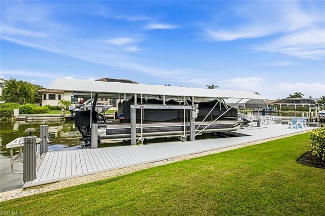 150 Peach CT, Marco Island, FL 34145