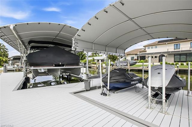 150 Peach CT, Marco Island, FL 34145