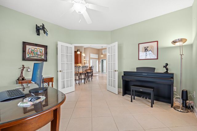 207 Wedgefield Dr., Conway, SC 29526