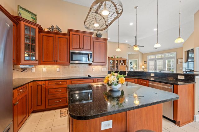 207 Wedgefield Dr., Conway, SC 29526