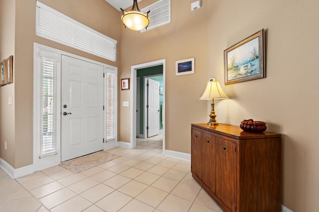 207 Wedgefield Dr., Conway, SC 29526