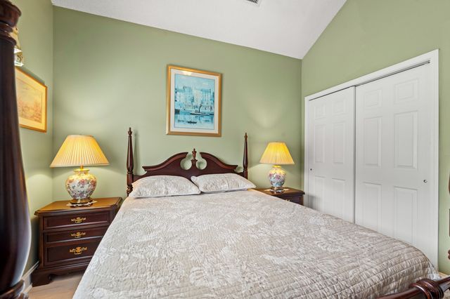 207 Wedgefield Dr., Conway, SC 29526