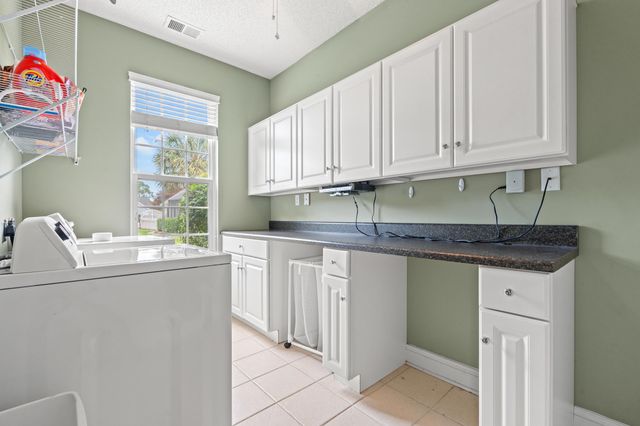 207 Wedgefield Dr., Conway, SC 29526