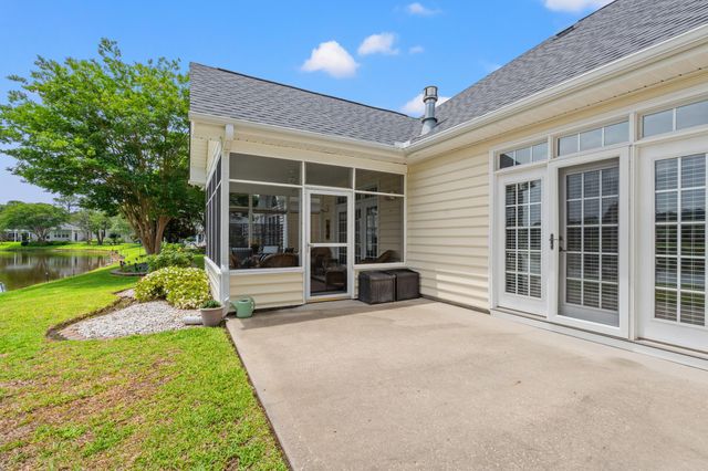 207 Wedgefield Dr., Conway, SC 29526