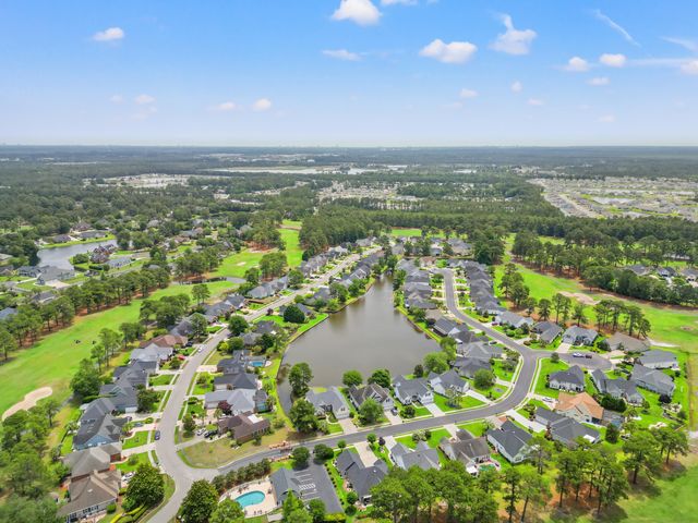 207 Wedgefield Dr., Conway, SC 29526
