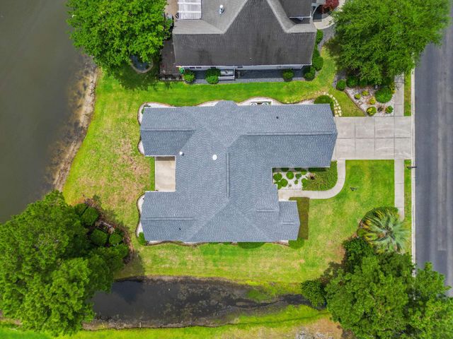 207 Wedgefield Dr., Conway, SC 29526