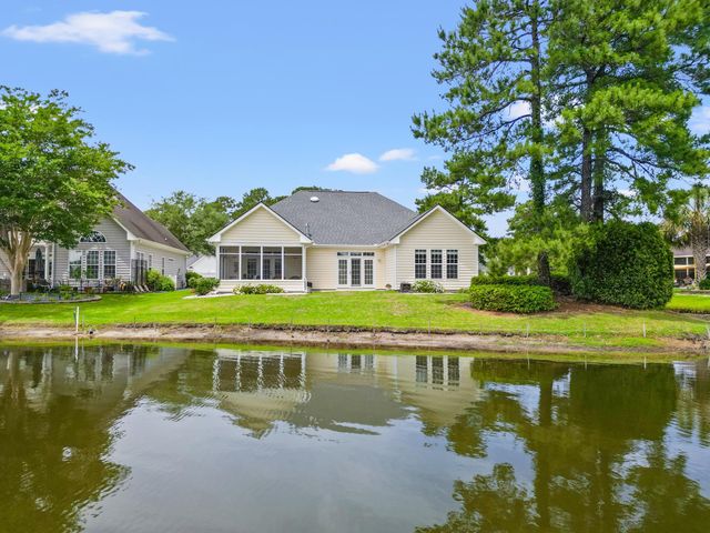 207 Wedgefield Dr., Conway, SC 29526