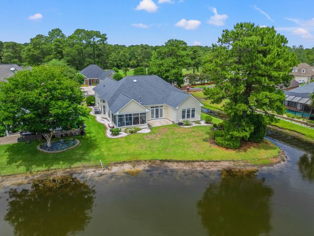 207 Wedgefield Dr., Conway, SC 29526