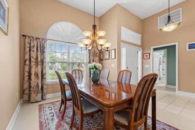 207 Wedgefield Dr., Conway, SC 29526