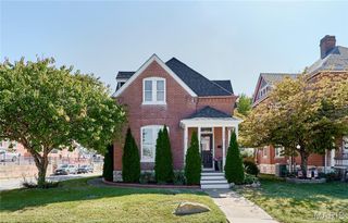 332 N 6th Street, St Charles, MO 63301