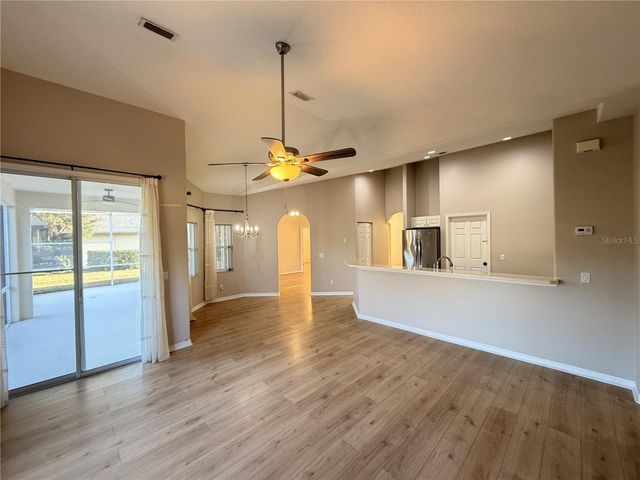 10 WESTFIELD LANE, Palm Coast, FL 32164