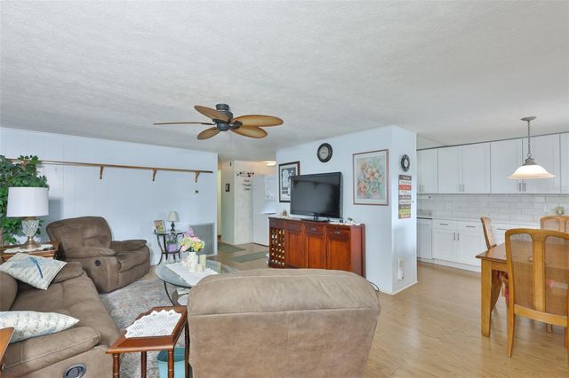 1610 REYNOLDS ROAD 316, Lakeland, FL 33801