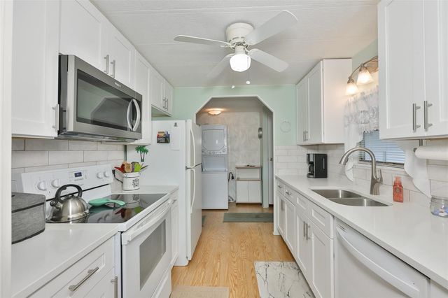 1610 REYNOLDS ROAD 316, Lakeland, FL 33801