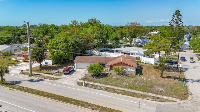 6508 1ST AVENUE W, Bradenton, FL 34209