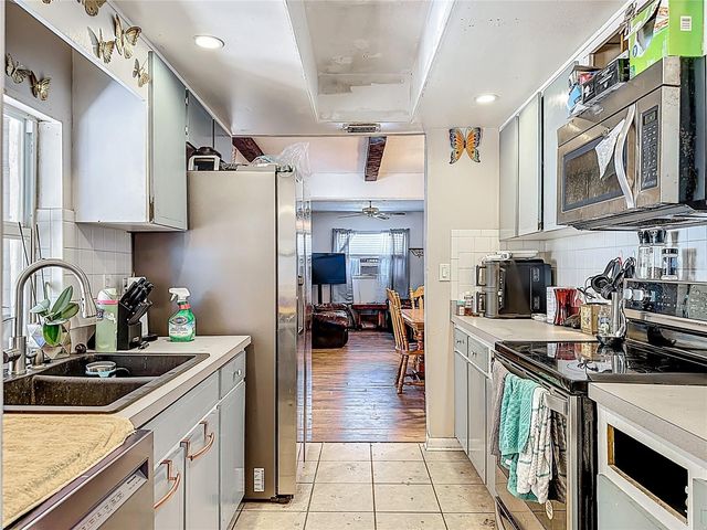 6508 1ST AVENUE W, Bradenton, FL 34209