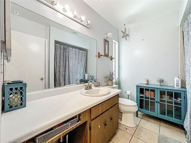 6508 1ST AVENUE W, Bradenton, FL 34209