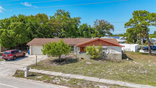 6508 1ST AVENUE W, Bradenton, FL 34209