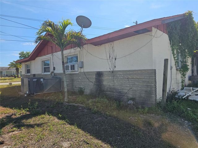 6508 1ST AVENUE W, Bradenton, FL 34209