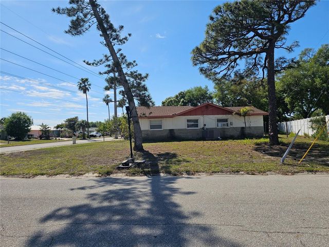 6508 1ST AVENUE W, Bradenton, FL 34209