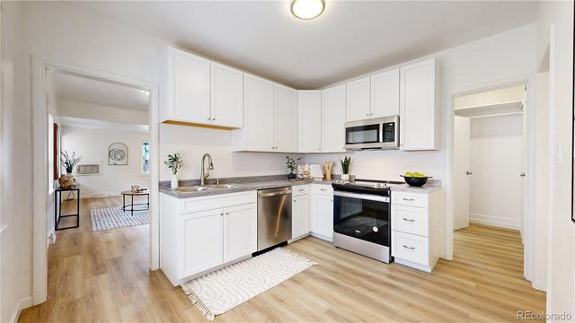 820 Knox Court, Denver, CO 80204