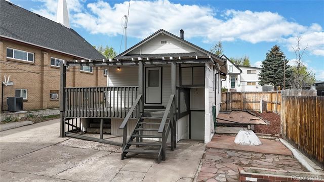 820 Knox Court, Denver, CO 80204