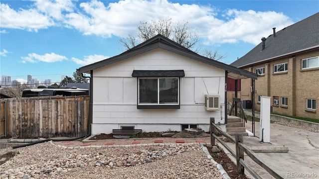 820 Knox Court, Denver, CO 80204