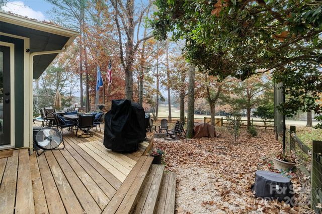 16144 Tana Tea Circle, Tega Cay, SC 29708