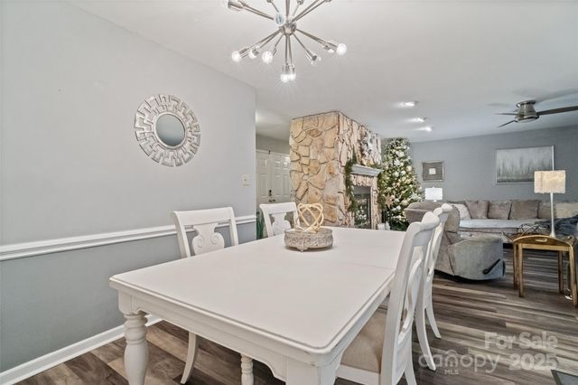 16144 Tana Tea Circle, Tega Cay, SC 29708