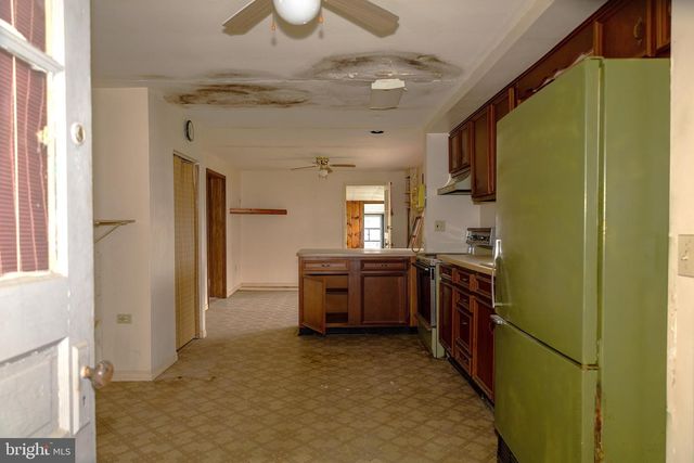 4404 & 4398 S BOWERS RD, Milford, DE 19963