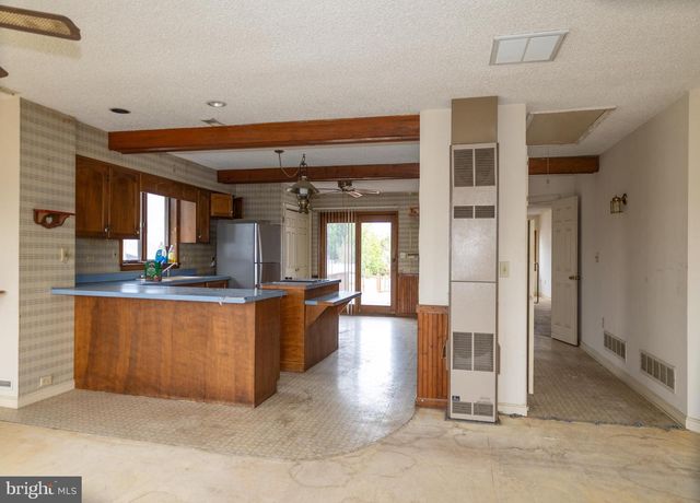 4404 & 4398 S BOWERS RD, Milford, DE 19963