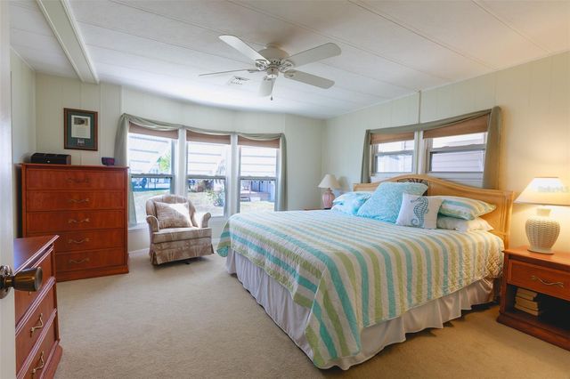 2100 KINGS HIGHWAY W 1059, Port Charlotte, FL 33980