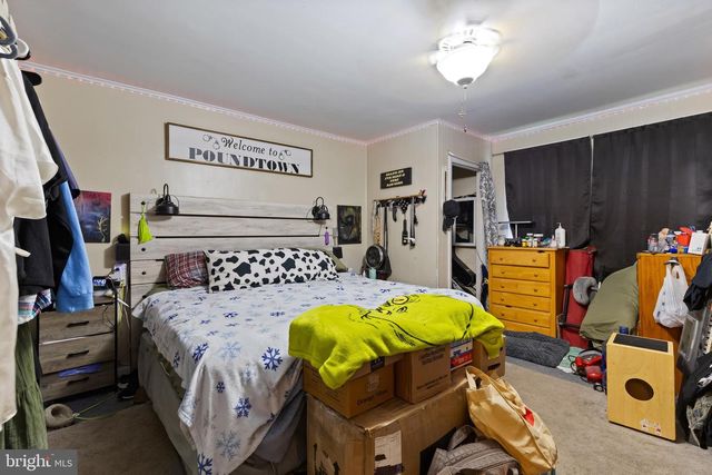 8002 FT SMALLWOOD RD, Baltimore, MD 21226