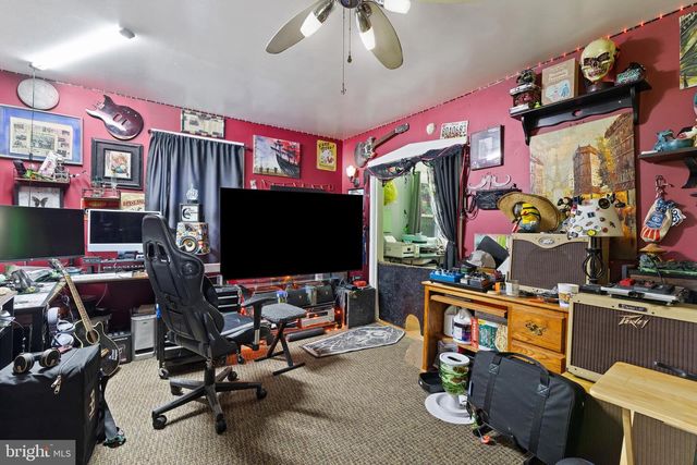 8002 FT SMALLWOOD RD, Baltimore, MD 21226