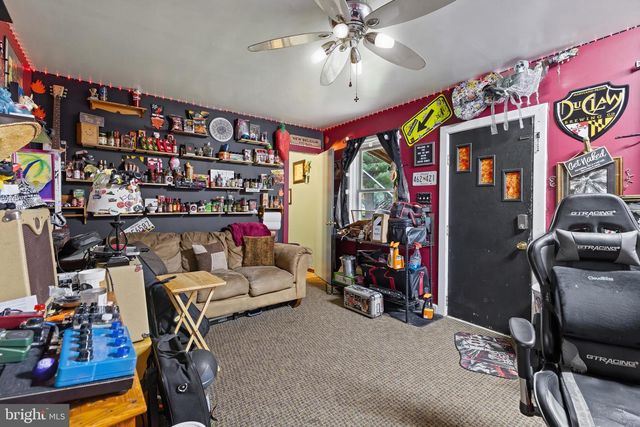 8002 FT SMALLWOOD RD, Baltimore, MD 21226