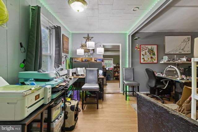 8002 FT SMALLWOOD RD, Baltimore, MD 21226