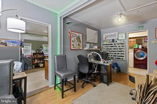 8002 FT SMALLWOOD RD, Baltimore, MD 21226