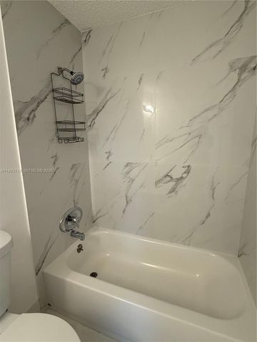 4221 W Mcnab Rd 42, Pompano Beach, FL 33069