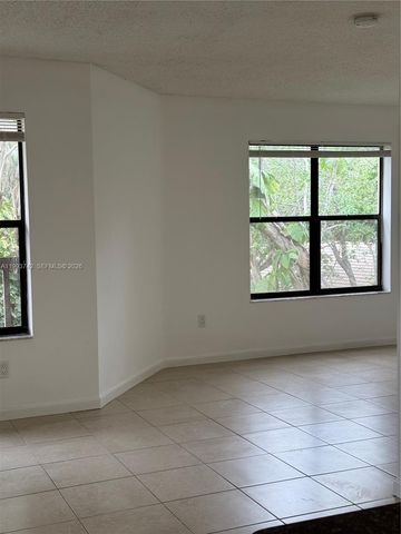 4221 W Mcnab Rd 42, Pompano Beach, FL 33069