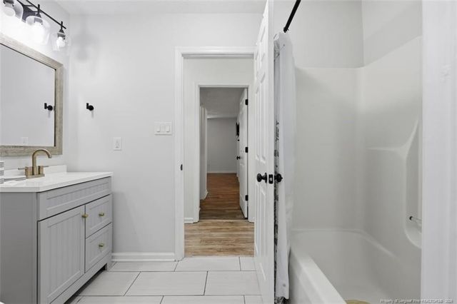 627 Sunnybrook Drive, Hope Mills, NC 28348